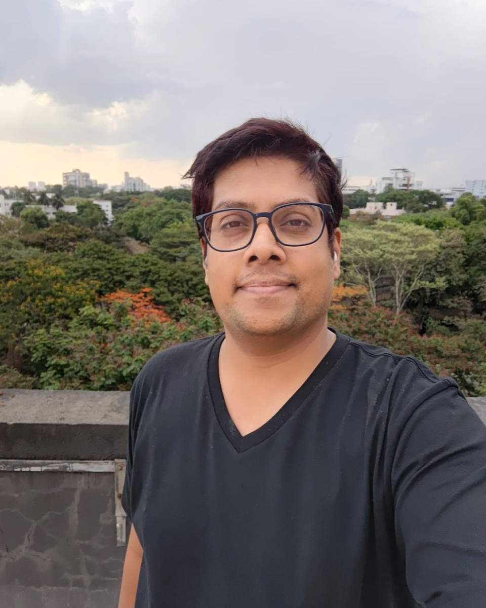 Raj Deora, content marketing & growth consultant
